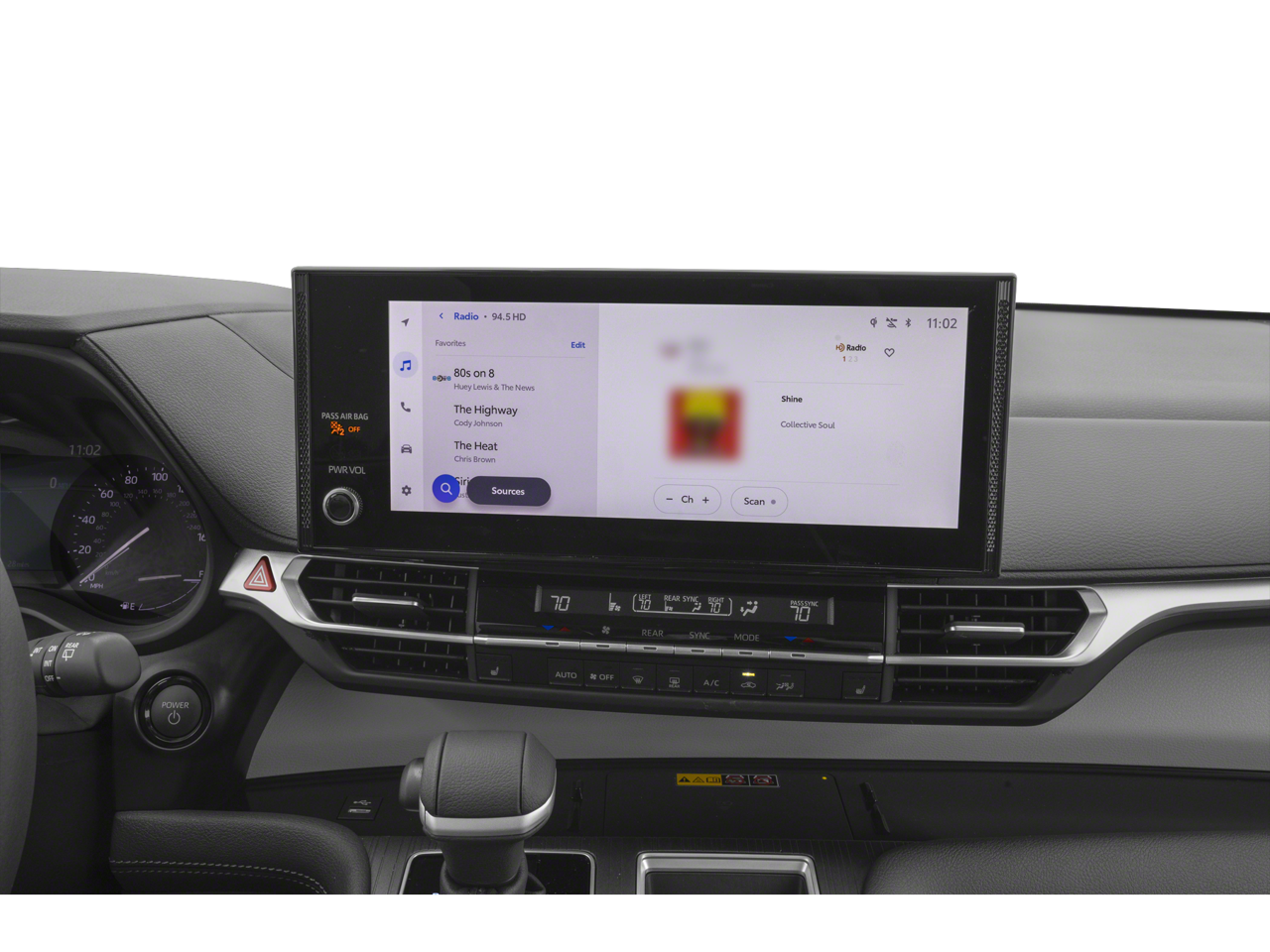 2026 Toyota Sienna XLE 8-Passenger