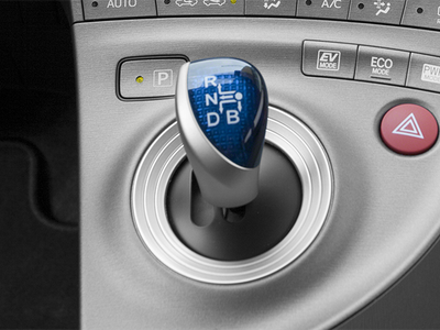 2013 Toyota PRIUS HATCHBACK