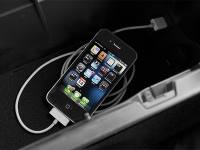 2013 Toyota PRIUS HATCHBACK