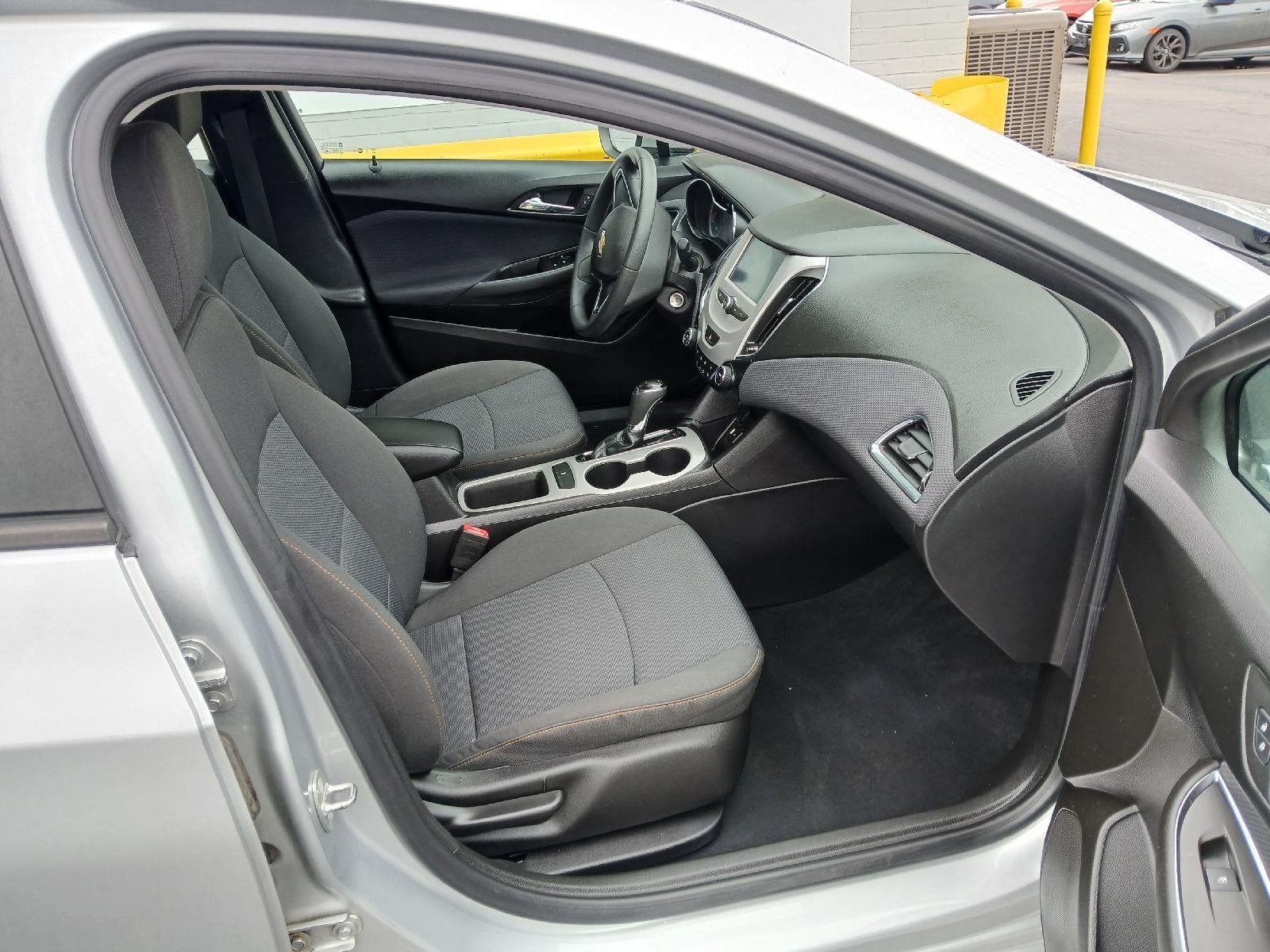2018 Chevrolet Cruze LS