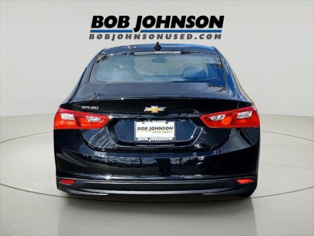 2022 Chevrolet Malibu LS