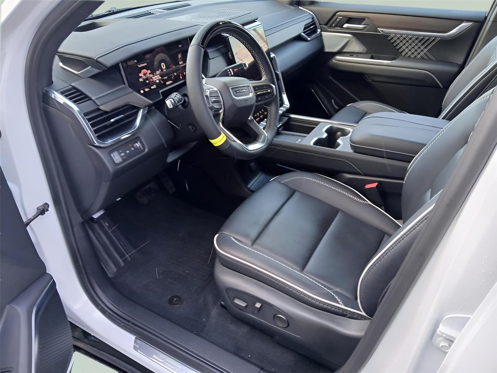 2025 GMC Acadia AWD Denali