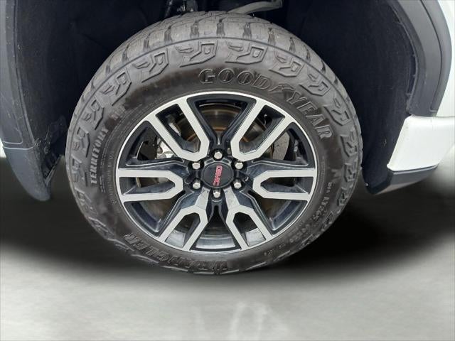 2023 GMC Sierra AT4