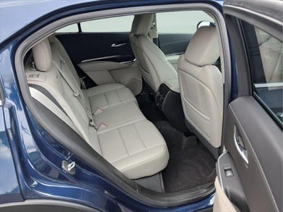 2022 Cadillac XT4 AWD Luxury