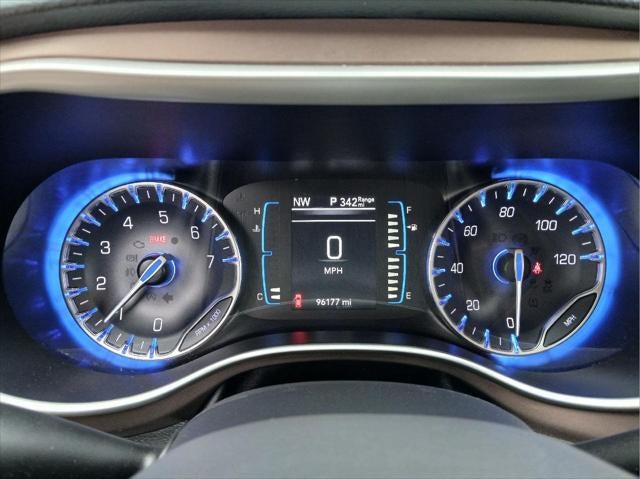 2017 Chrysler Pacifica Touring-L