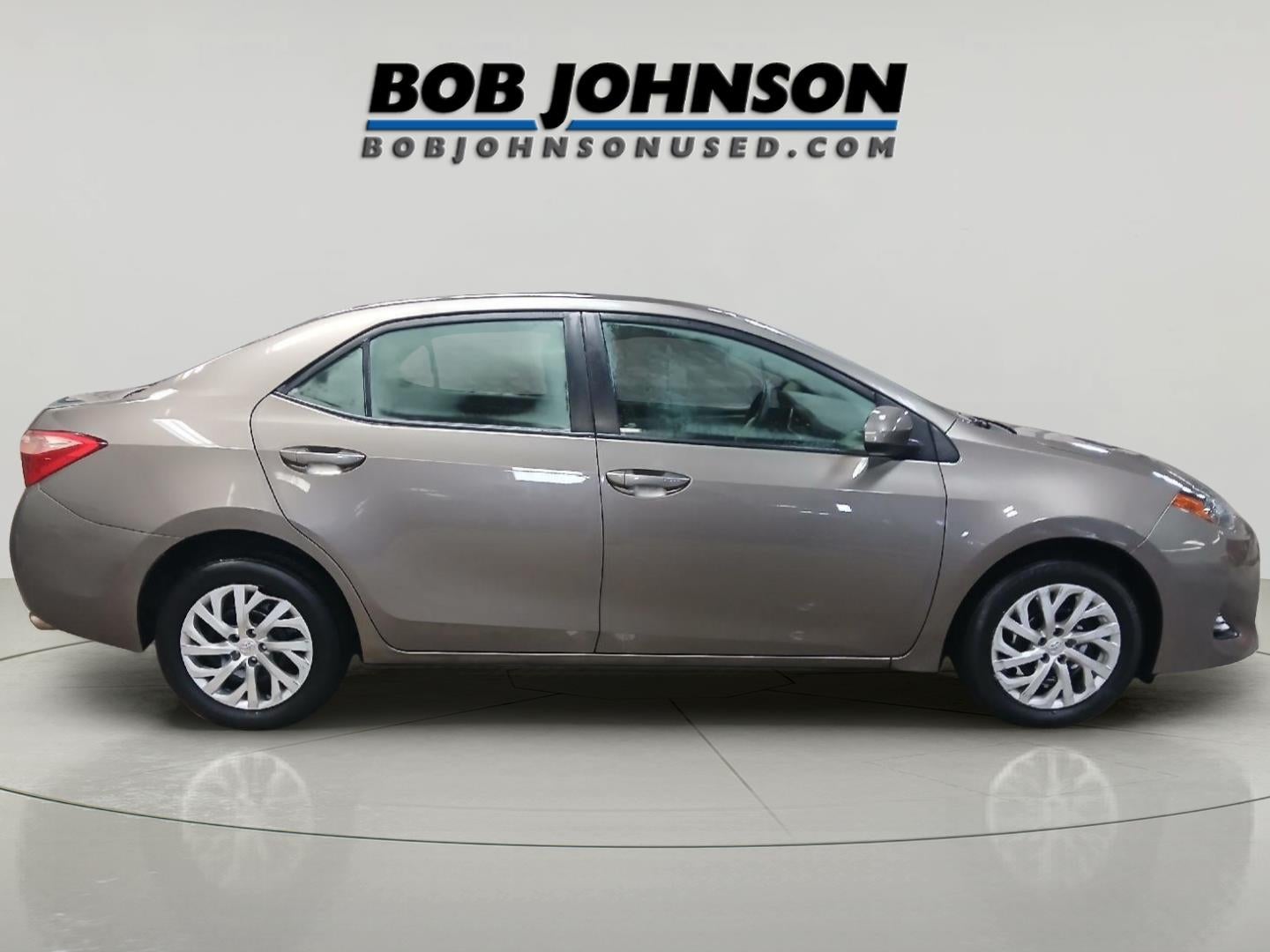 2017 Toyota COROLLA LE