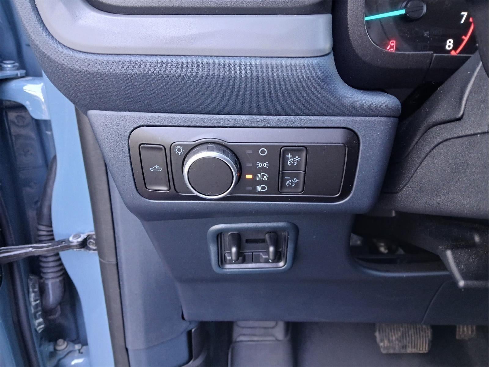 2023 Ford Maverick XL