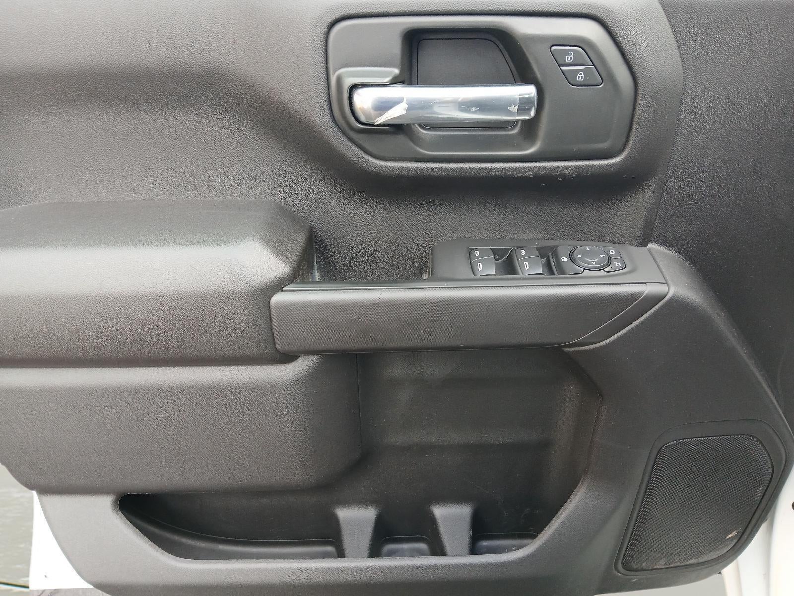 2024 Chevrolet Silverado Custom