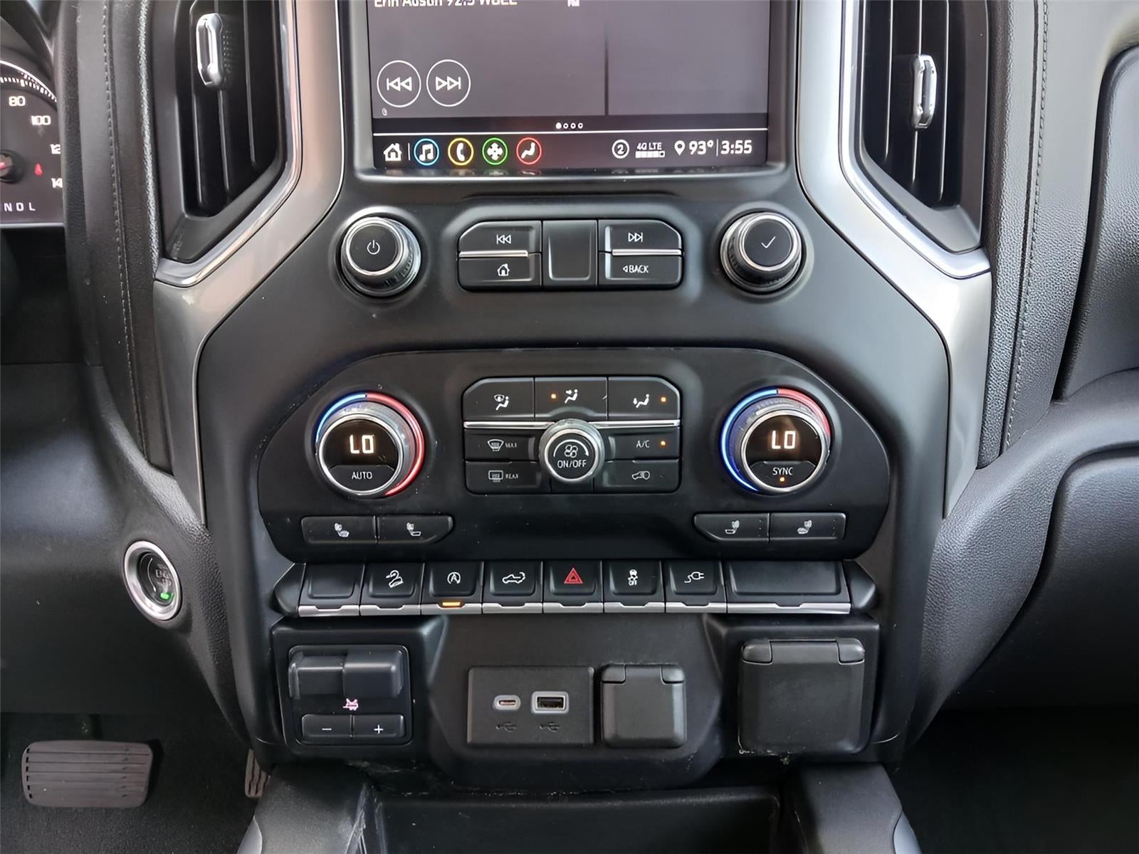 2020 Chevrolet Silverado RST