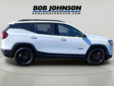2022 GMC Terrain AT4