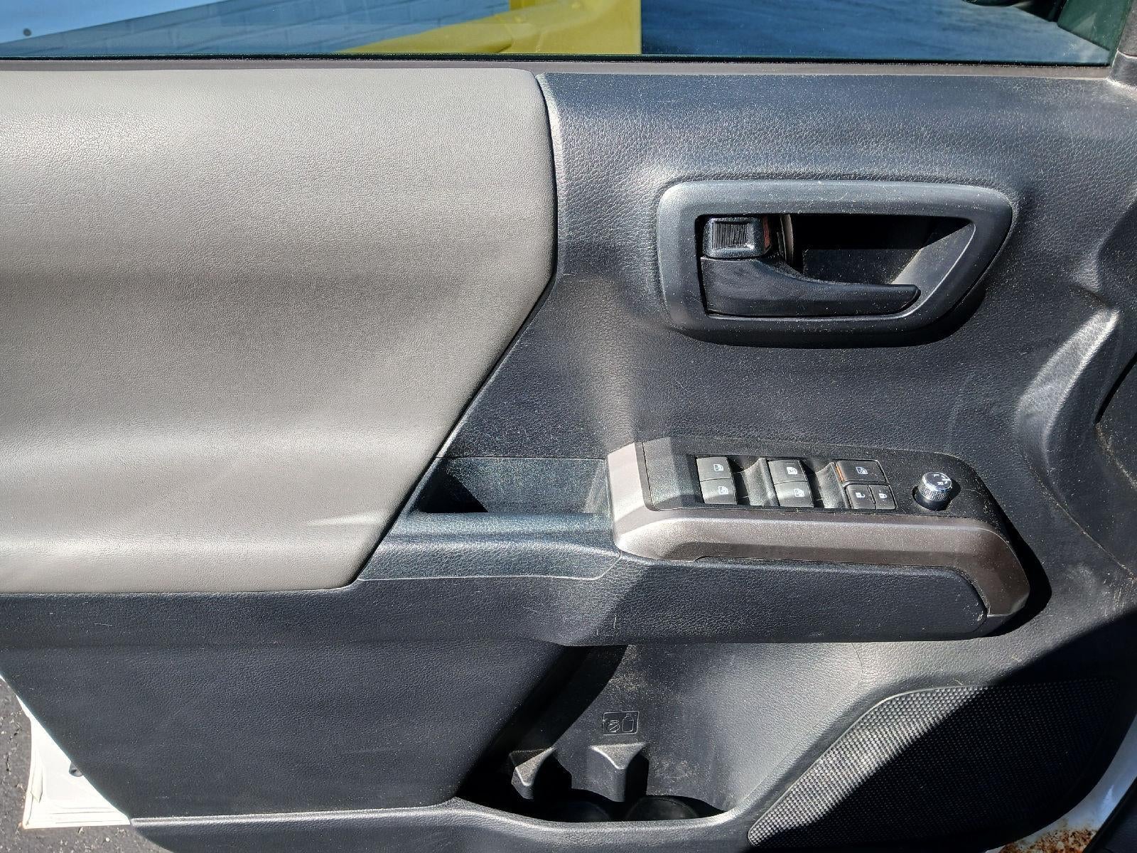 2018 Toyota Tacoma SR5 V6