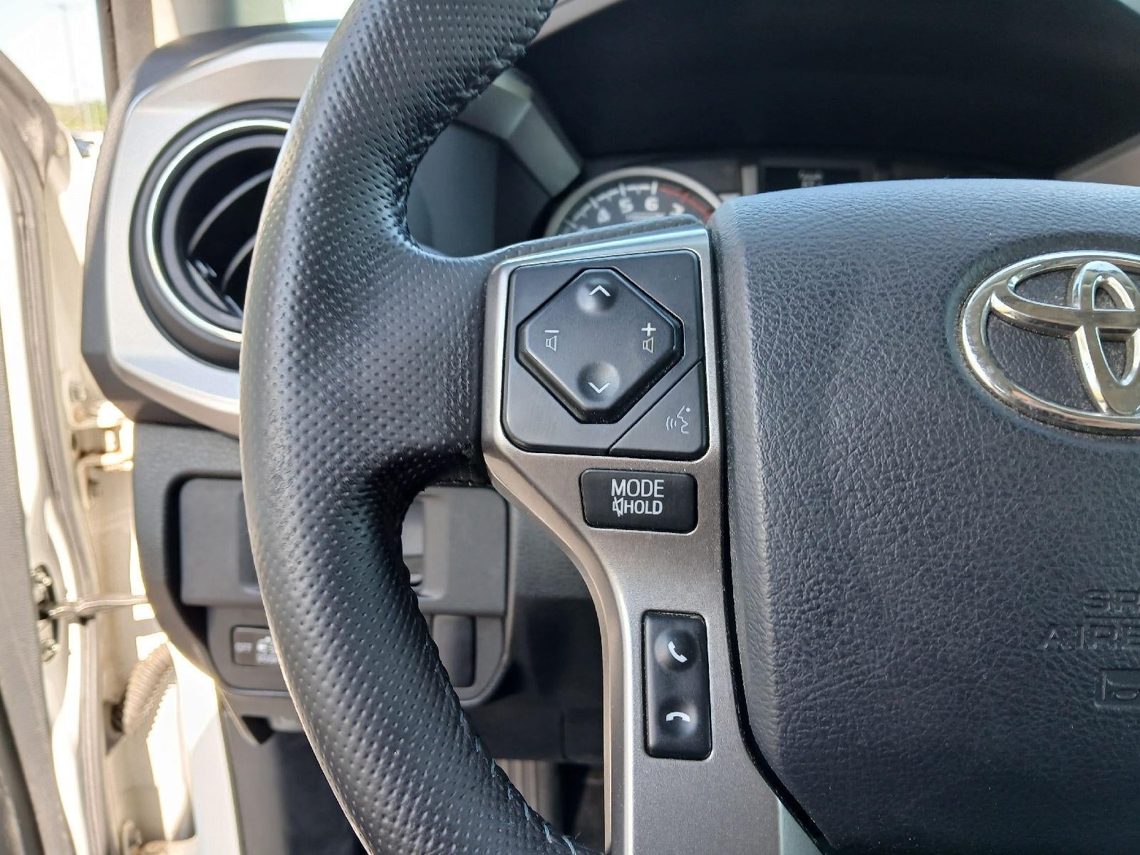 2018 Toyota Tacoma SR5 V6
