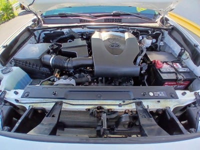 2018 Toyota Tacoma SR5 V6