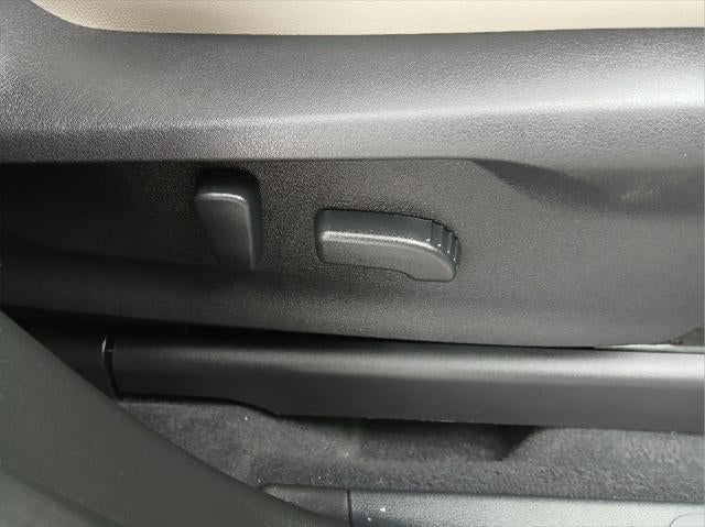 2025 Subaru Ascent LIMITED 8-PASSENGER