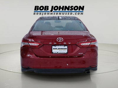 2019 Toyota CAMRY XLE