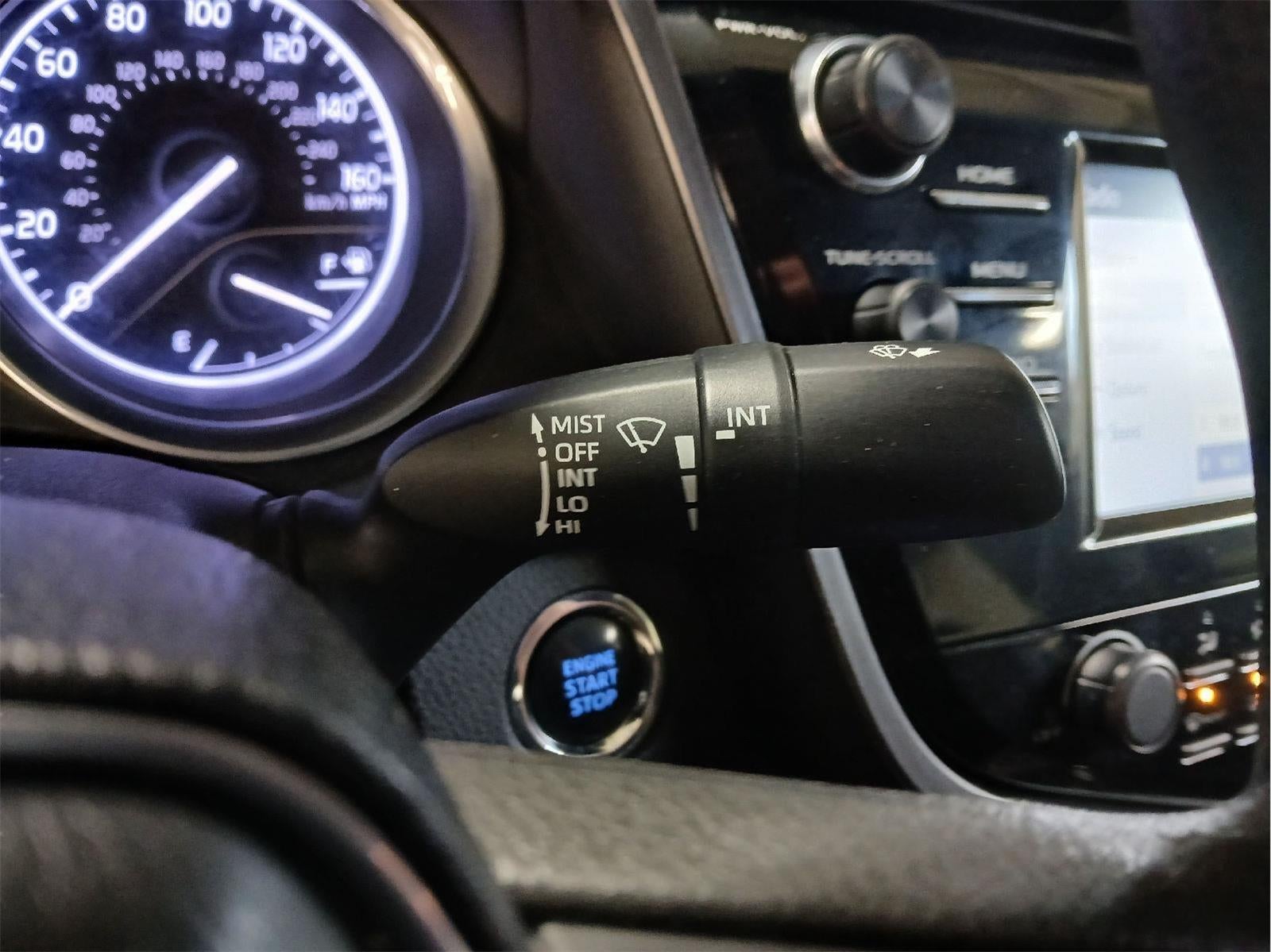 2018 Toyota CAMRY LE