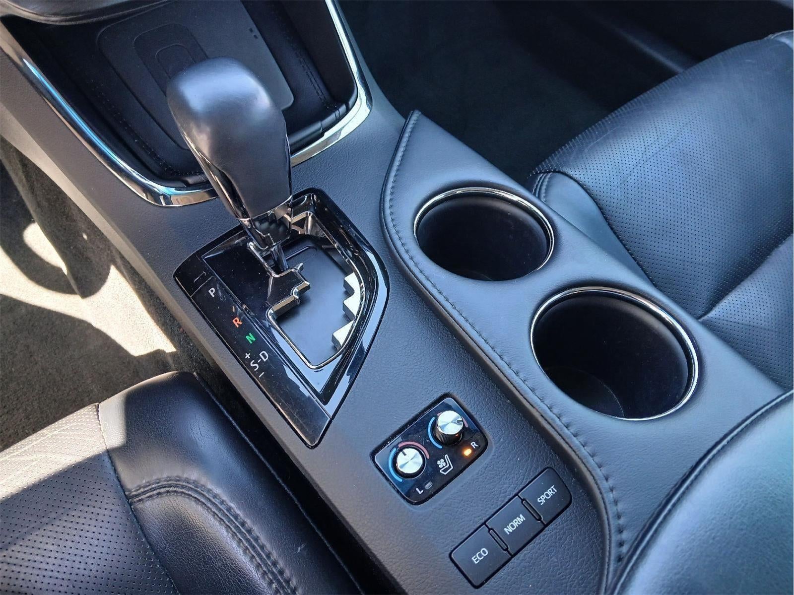 2018 Toyota AVALON Limited