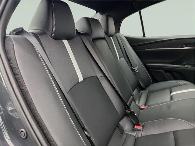 2025 Toyota Camry SE AWD