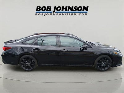 2022 Toyota AVALON HYBRID XSE Nightshade