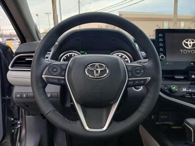 2023 Toyota CAMRY XLE