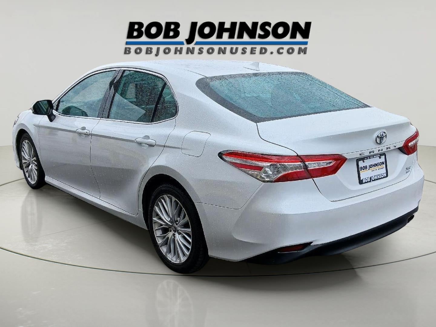 2020 Toyota CAMRY XLE