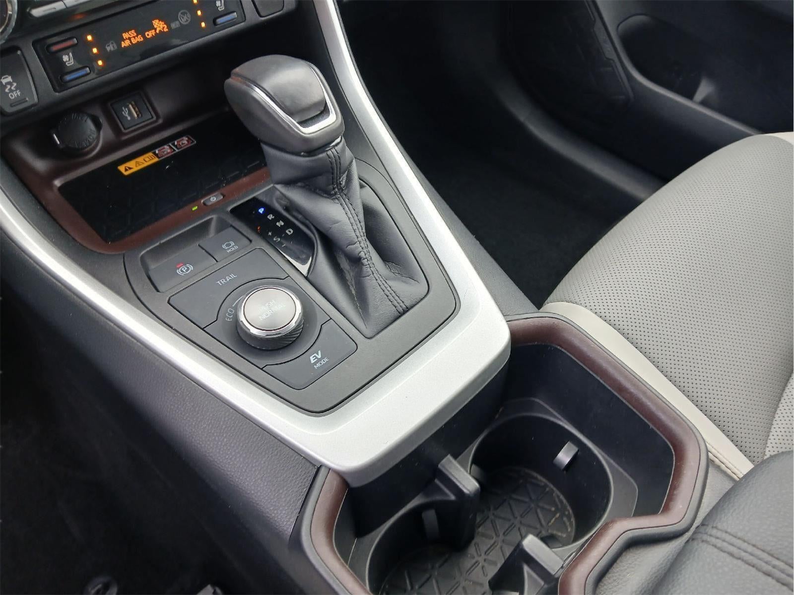 2023 Toyota RAV4 HYBRID Limited