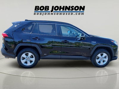 2021 Toyota RAV4 Hybrid XLE