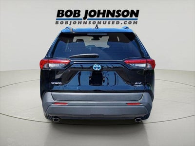 2021 Toyota RAV4 Hybrid XLE