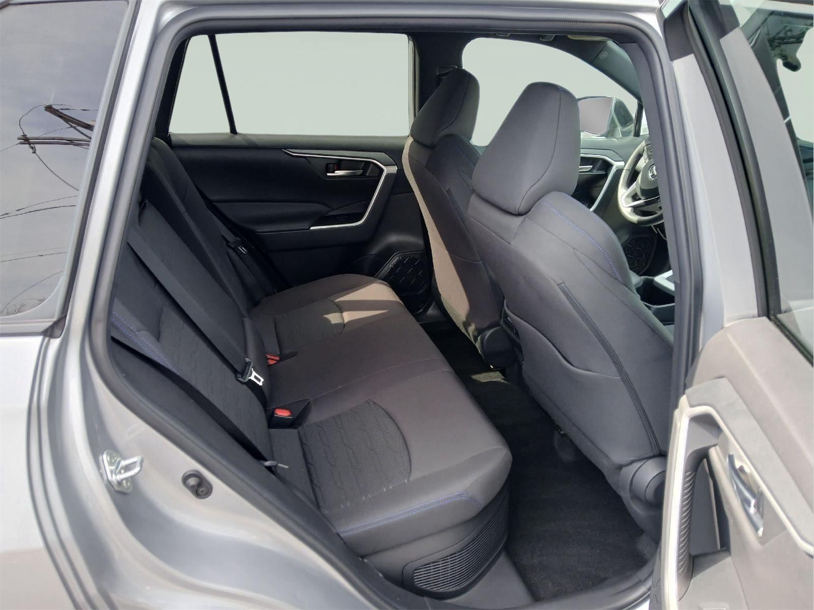 2022 Toyota RAV4 HYBRID Hybrid SE