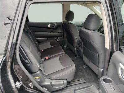 2019 Nissan Pathfinder S