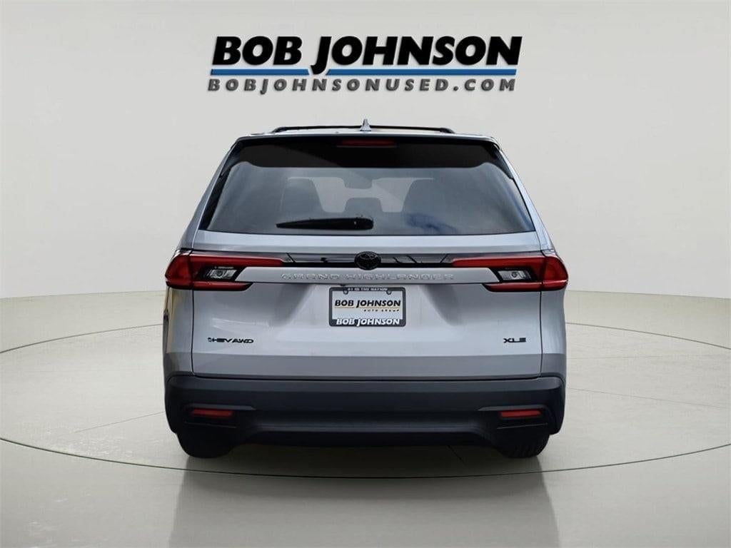 2025 Toyota GRAND HIGHLANDER HEV XLE