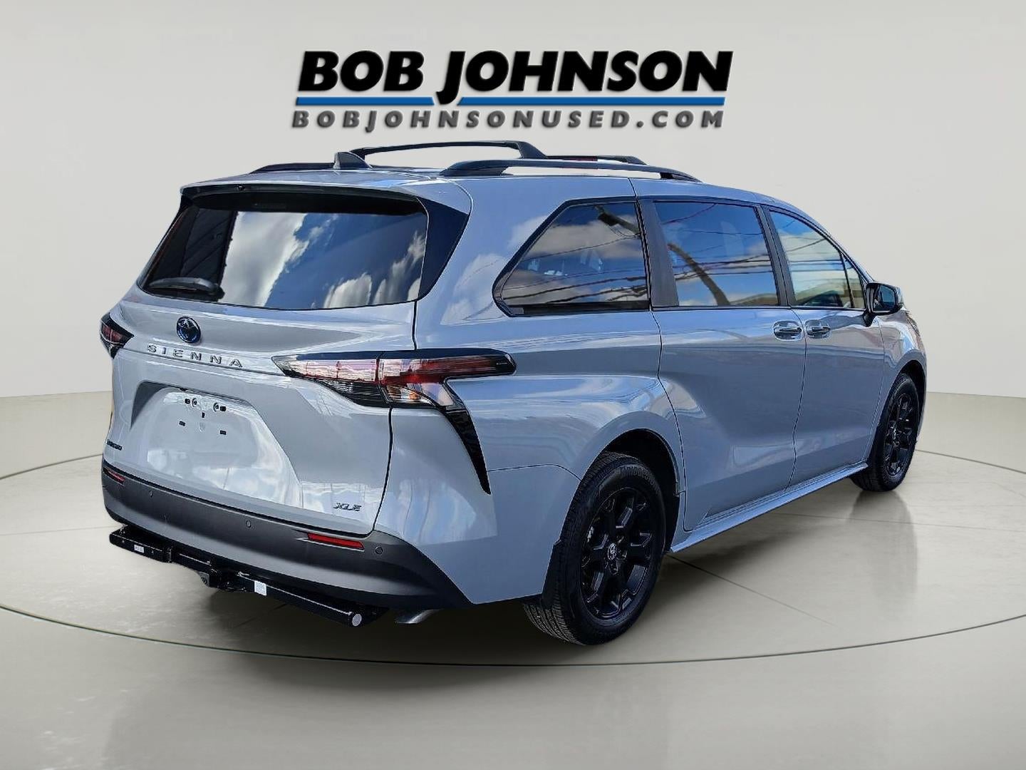 2025 Toyota Sienna Woodland Edition