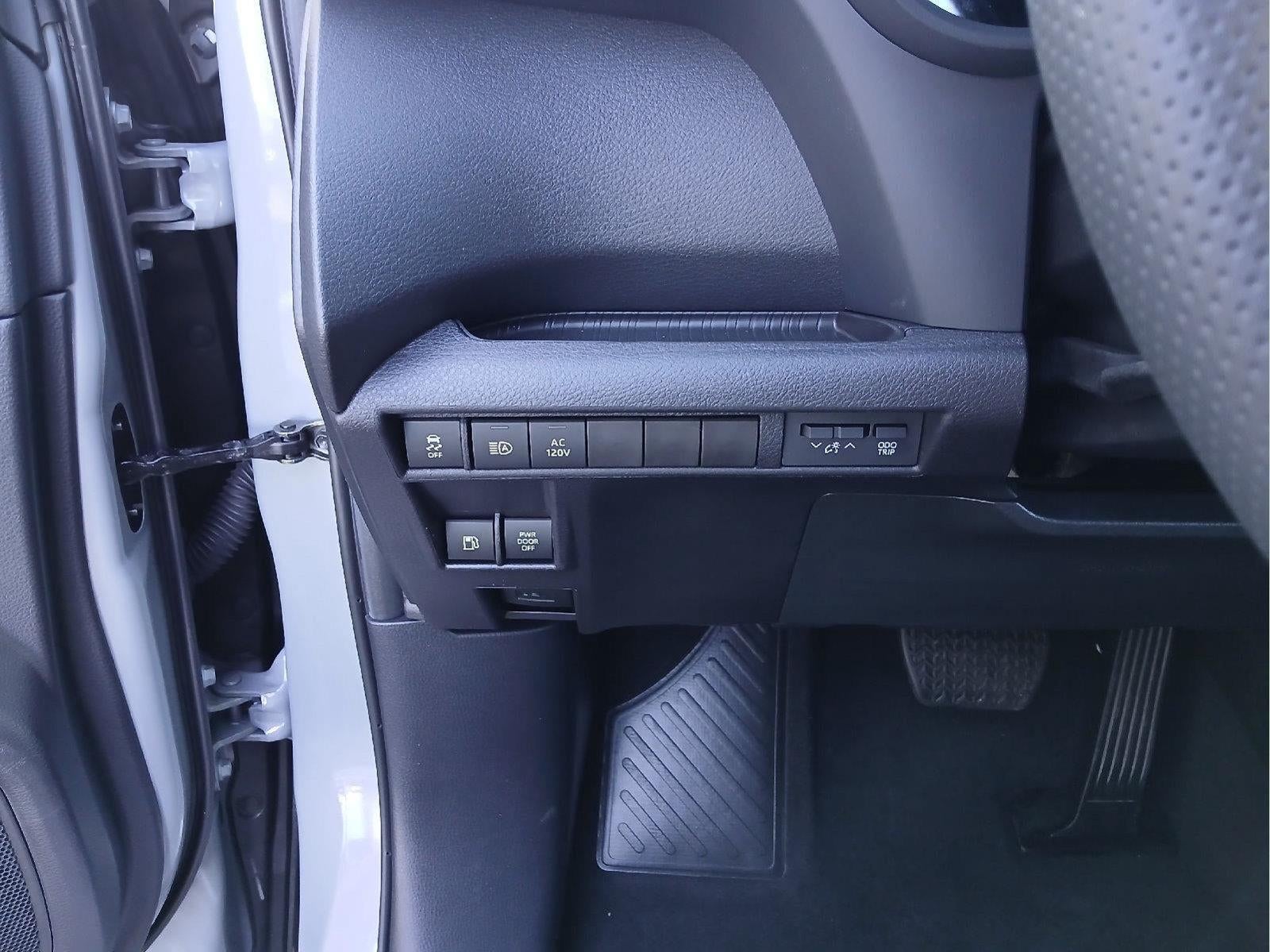 2026 Toyota Sienna Woodland Edition