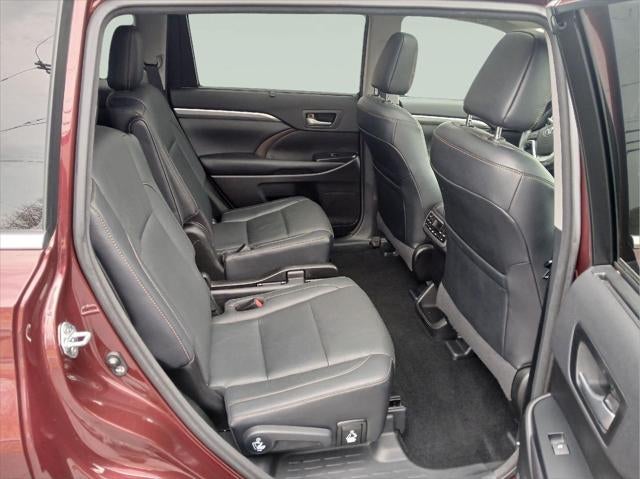 2017 Toyota HIGHLANDER HYBRD Limited Platinum