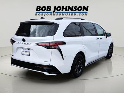 2025 Toyota SIENNA XSE AWD MINIVAN
