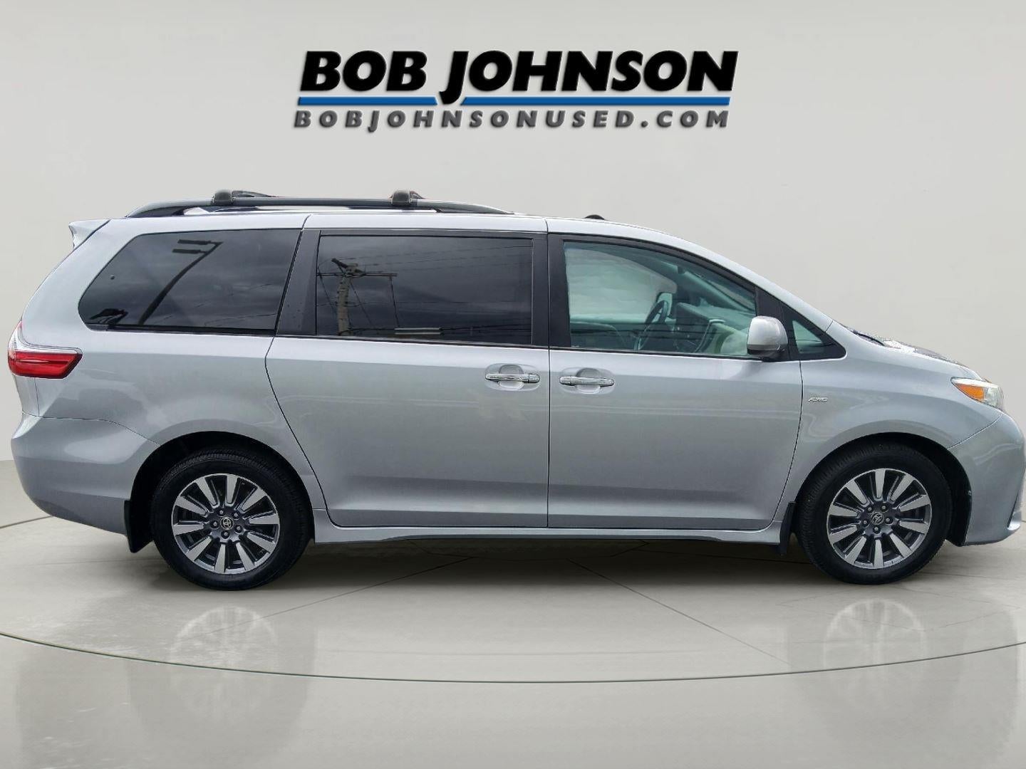 2020 Toyota Sienna XLE 7-Passenger