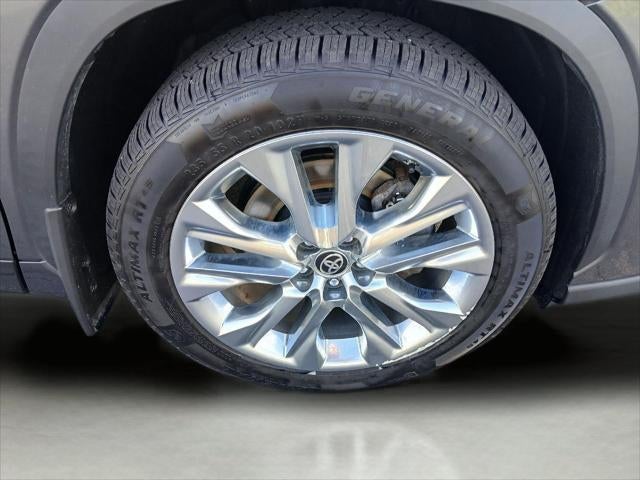 2022 Toyota Highlander Limited