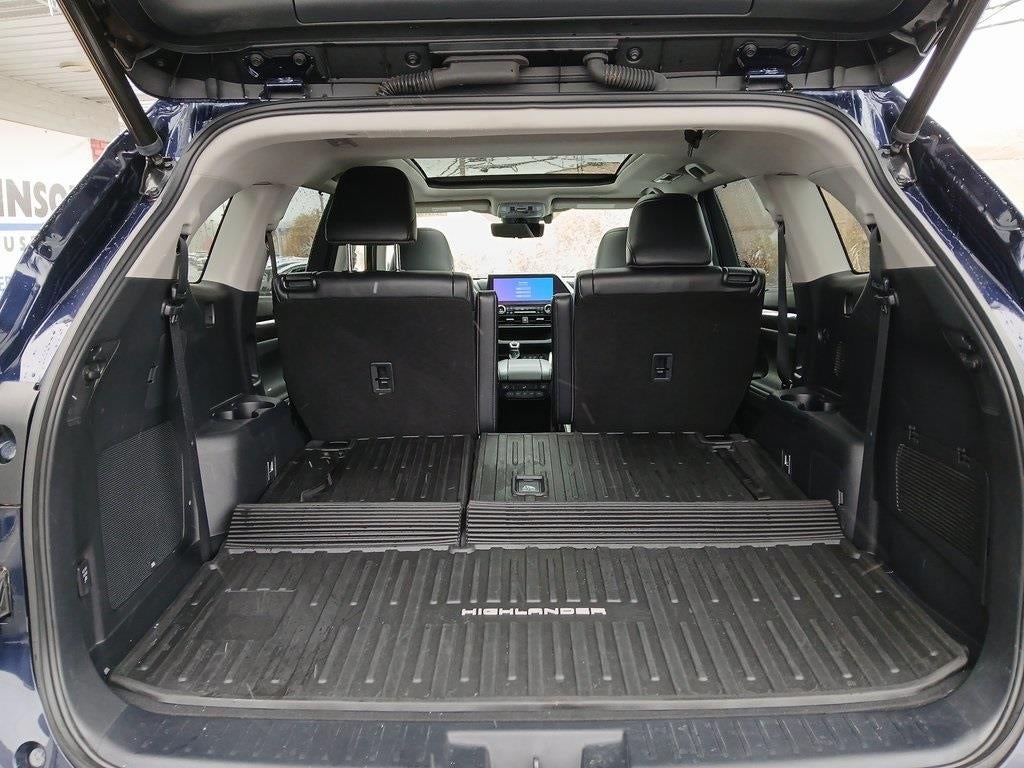 2023 Toyota HIGHLANDER HYBRD Platinum