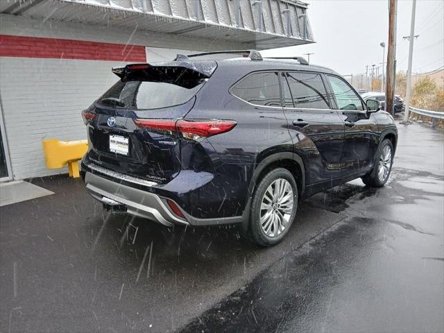 2023 Toyota HIGHLANDER HYBRD Platinum