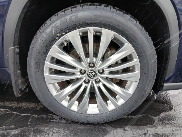 2023 Toyota HIGHLANDER HYBRD Platinum