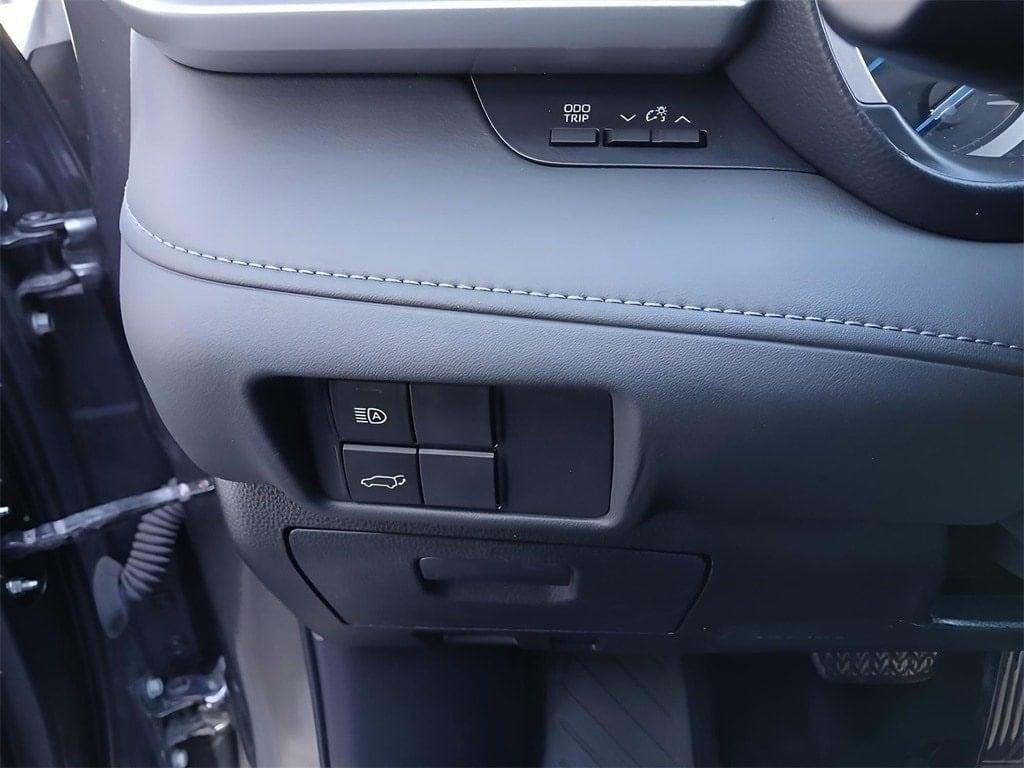 2022 Toyota HIGHLANDER HYBRD XLE