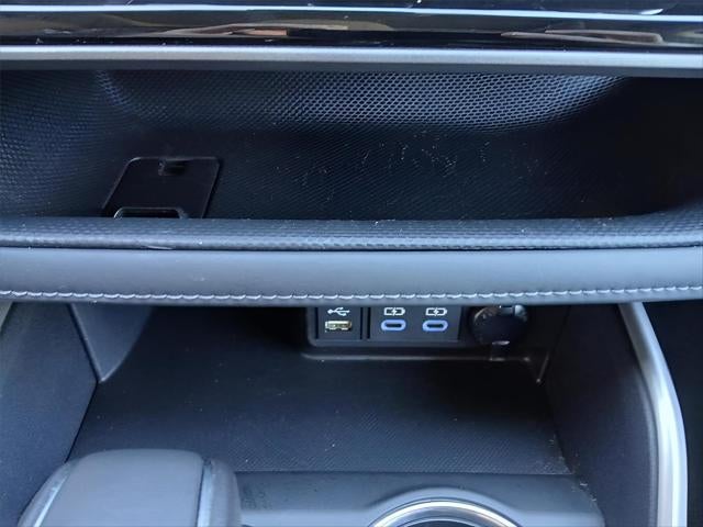 2022 Toyota HIGHLANDER HYBRD XLE