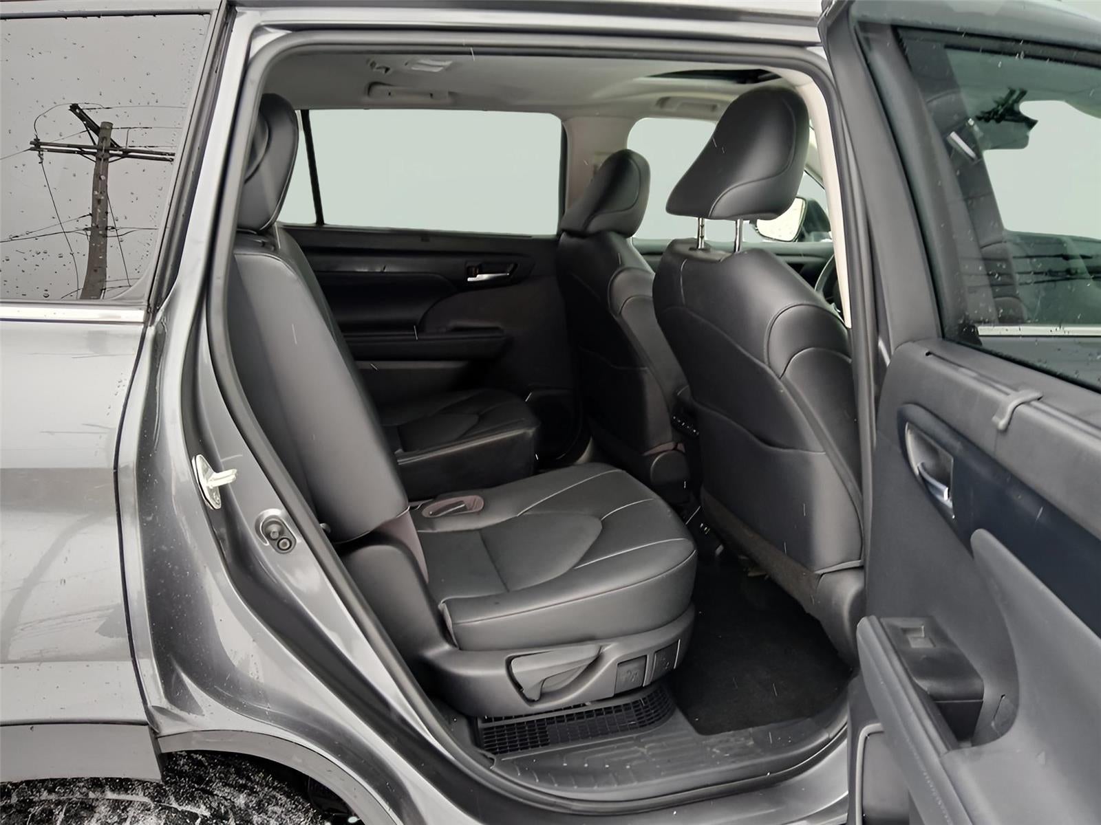 2021 Toyota HIGHLANDER HYBRD XLE