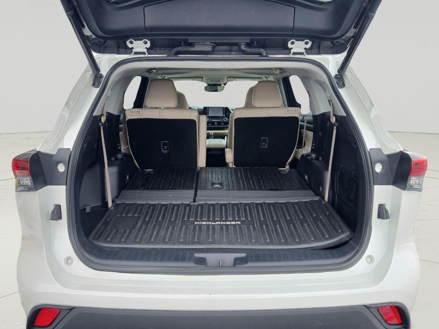 2021 Toyota HIGHLANDER HYBRD XLE