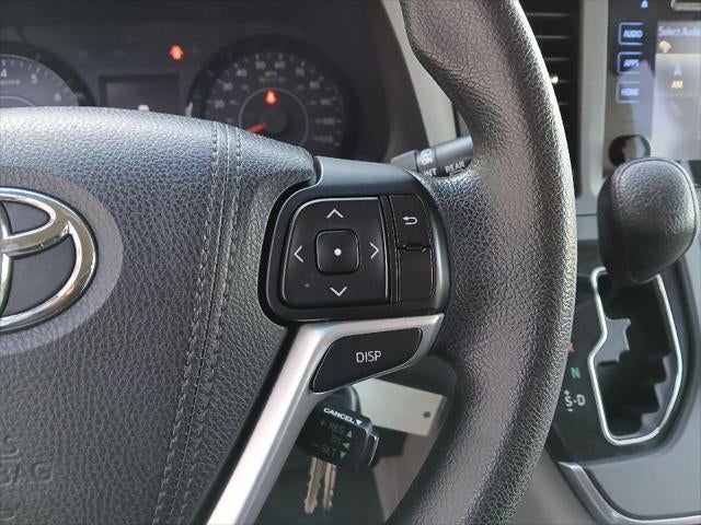 2015 Toyota SIENNA LE 3.5L LE 7-Passenger