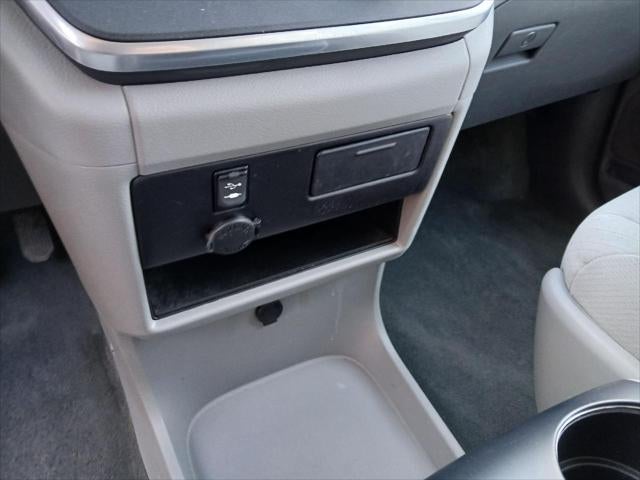 2015 Toyota SIENNA LE 3.5L LE 7-Passenger