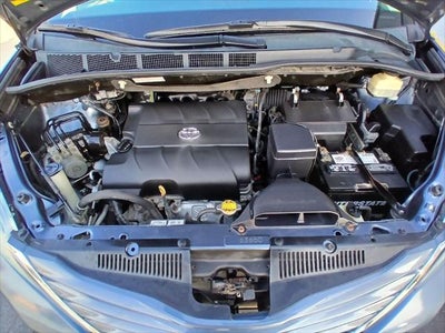 2015 Toyota SIENNA LE 3.5L LE 7-Passenger