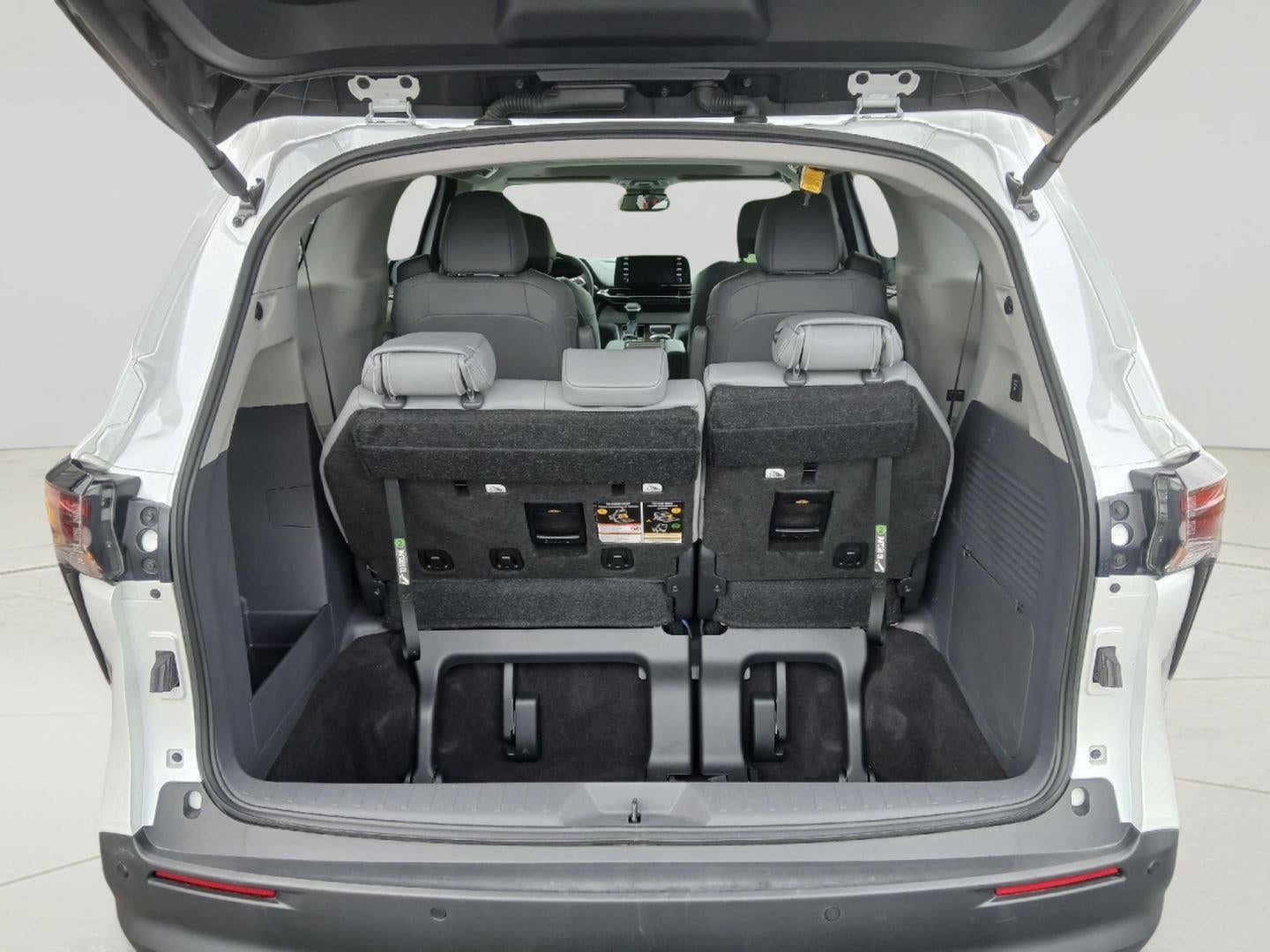 2023 Toyota Sienna XLE 7-Passenger