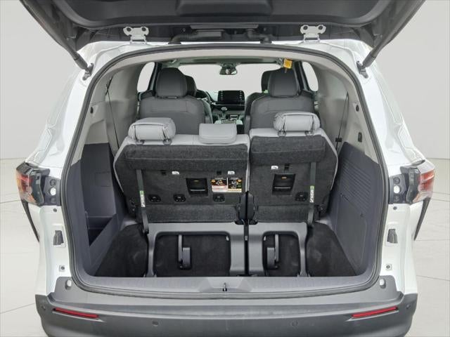 2023 Toyota Sienna XLE 7-Passenger
