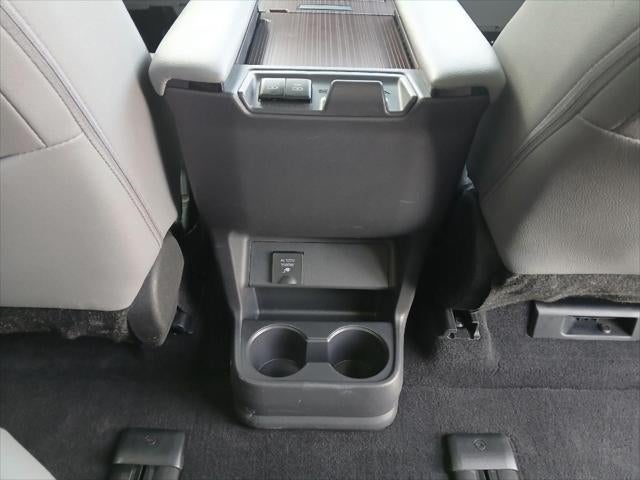 2024 Toyota SIENNA XLE AWD XLE 7-Passenger